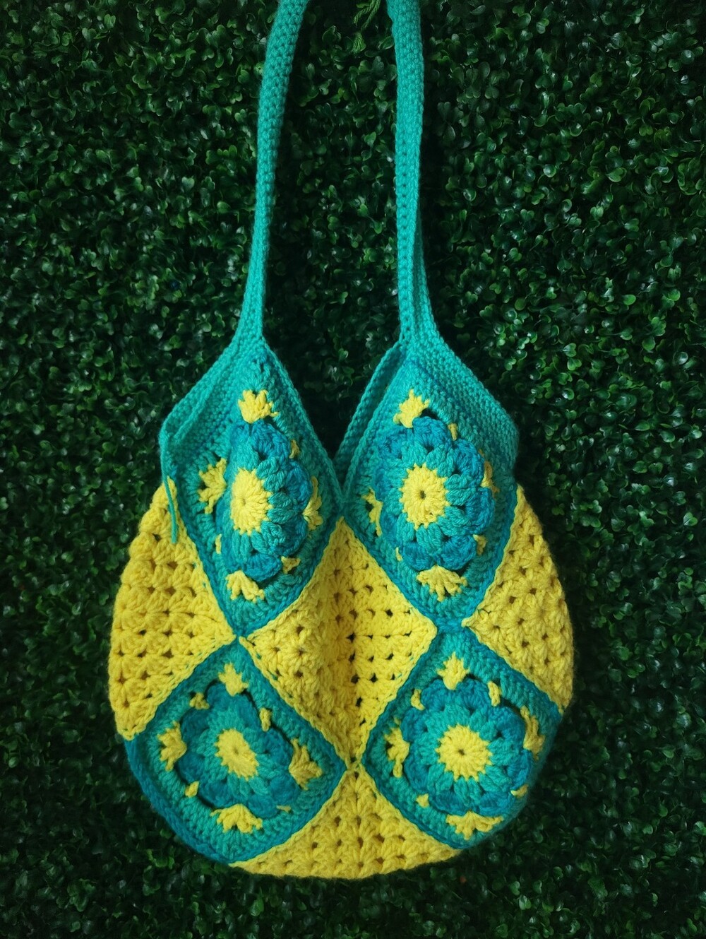 Crochet Tote Bag in Yellow and Teal